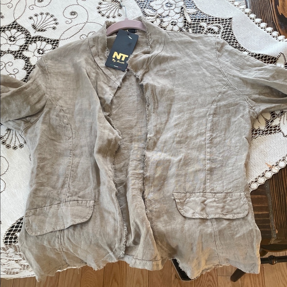 NT by Amati Open Frayed Edge Taupe Linen Shirt Jacket  NWT Italian Lightweight